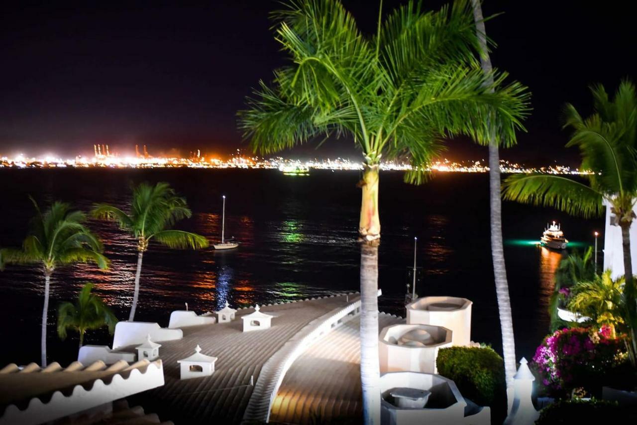 Playasol Las Hadas Manzanillo Eksteriør billede